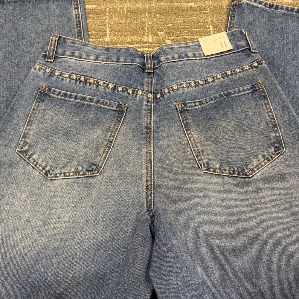 Cali 1850 Womens Rhinestone Studded Wide Leg Jeans Medium Wash Blue Size 11 NWT - Picture 5 of 6